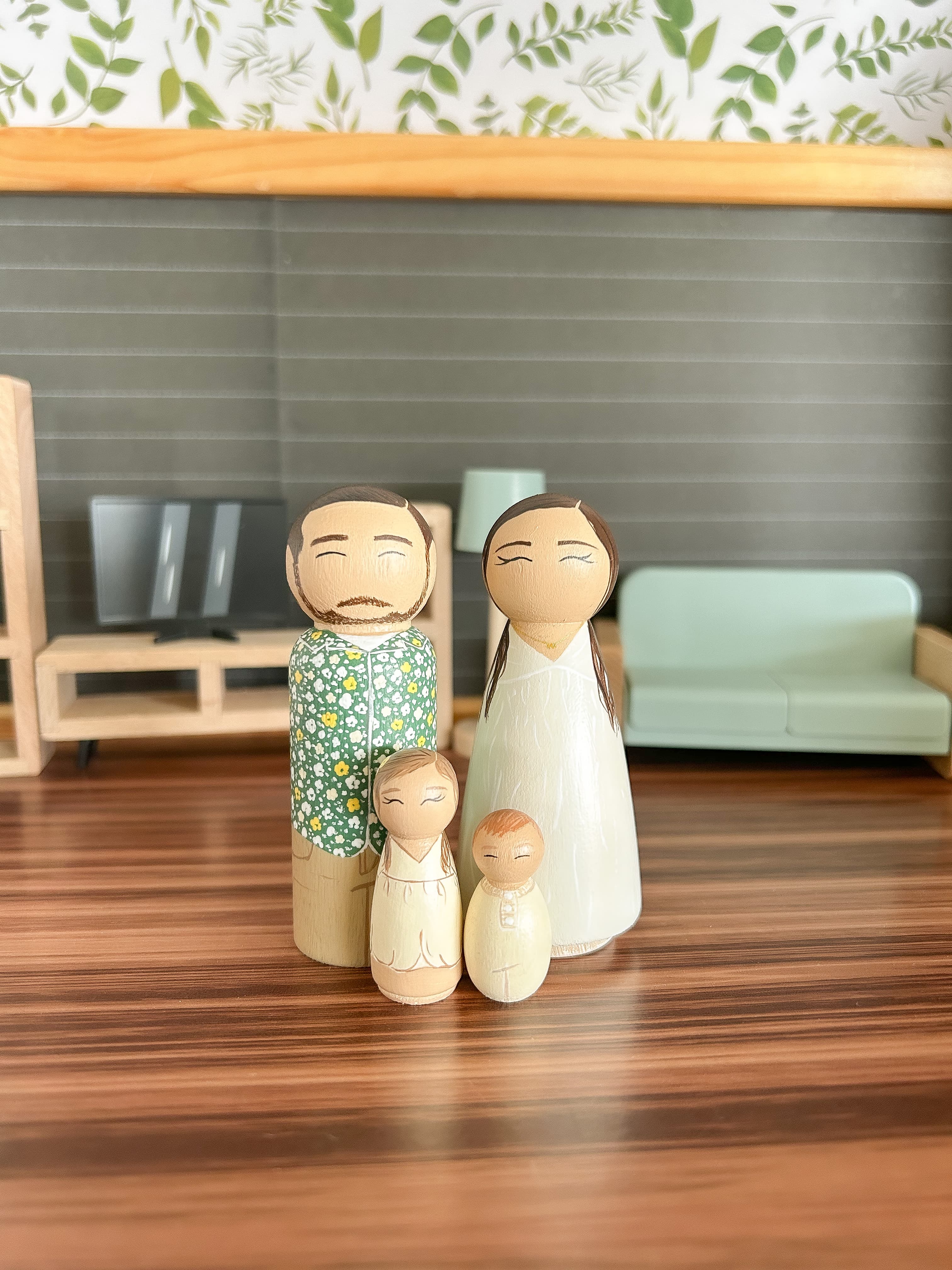 Custom Family thumbnail 1